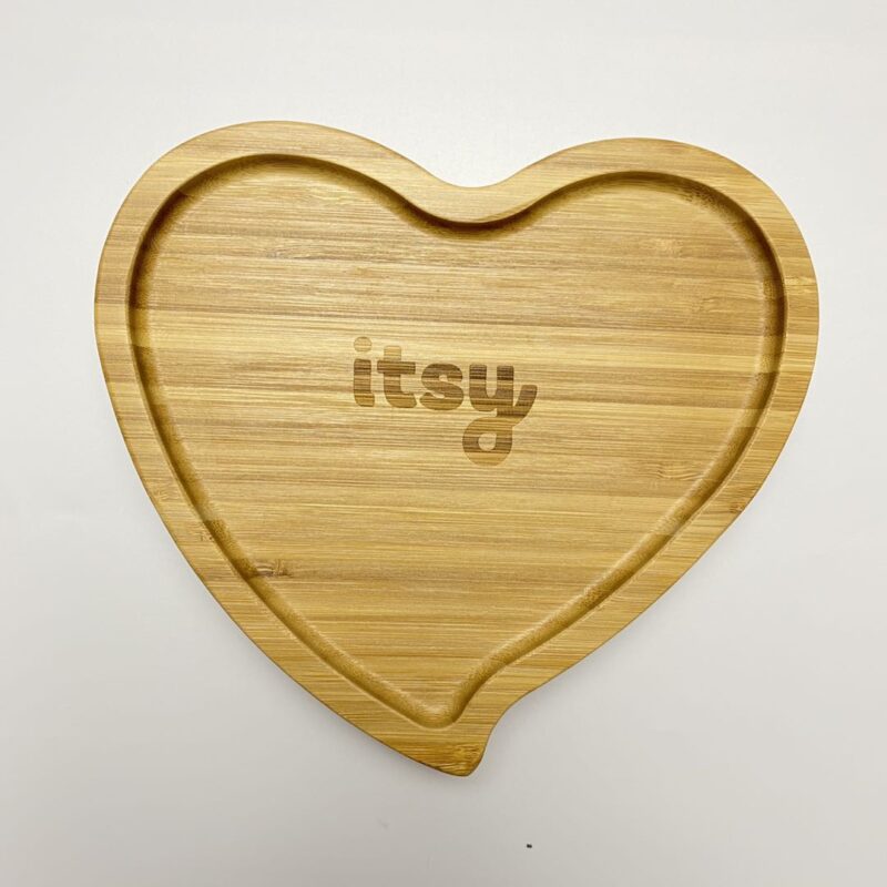 Bamboo Heart Plate With Silicone Suction