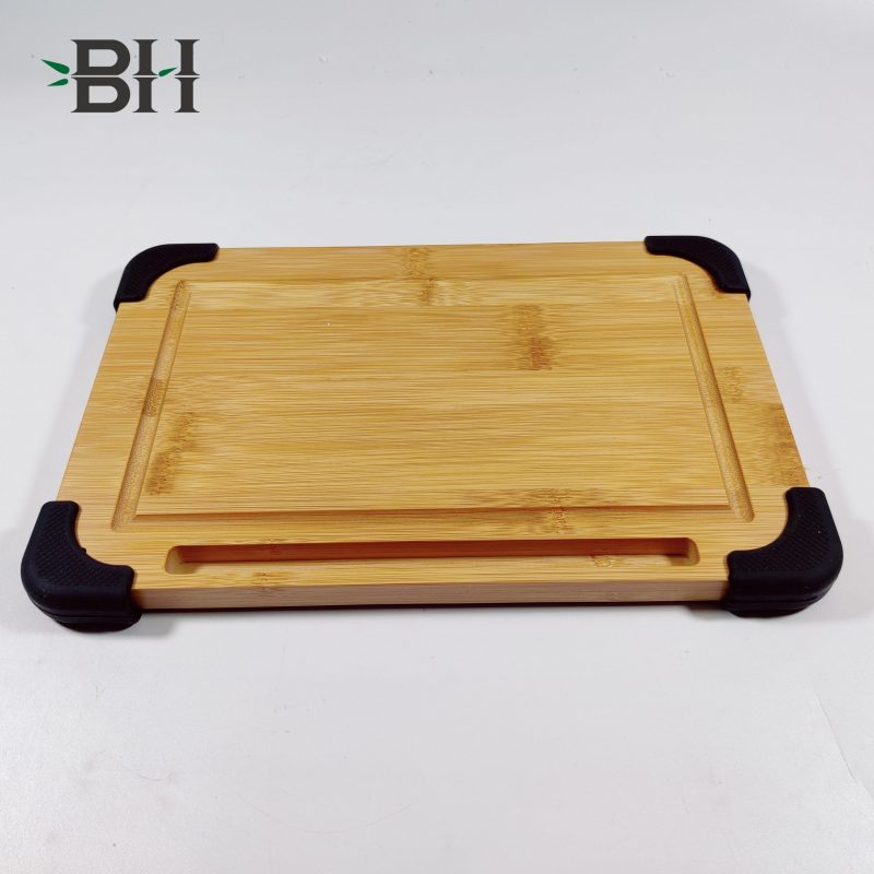 Bamboo Cutting Board with Silicone Corner