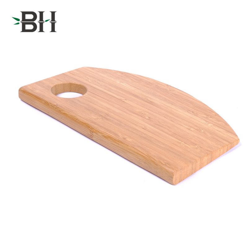 Knife Pattern Bamboo Cutting Board